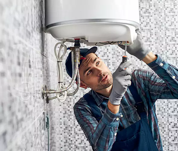 Expert Plumber for Hot Water Tank Maintenance in Oceanside, NY: Schedule Reliable Maintenance Services with Us