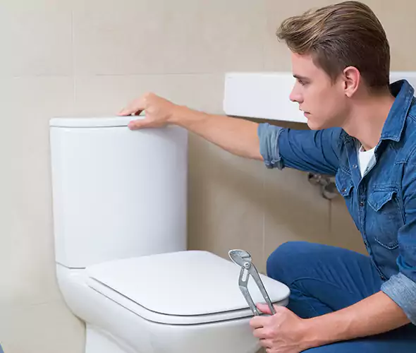 Expert Plumber for Toilet Replacement in Oceanside, NY: Schedule Affordable Toilet Replacement Services with Us